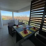 Neuf Avec Terrasse Proche Et Centre, Parking Prive Inclus - Fr-1-250-185 公寓 勒格罗-迪鲁瓦