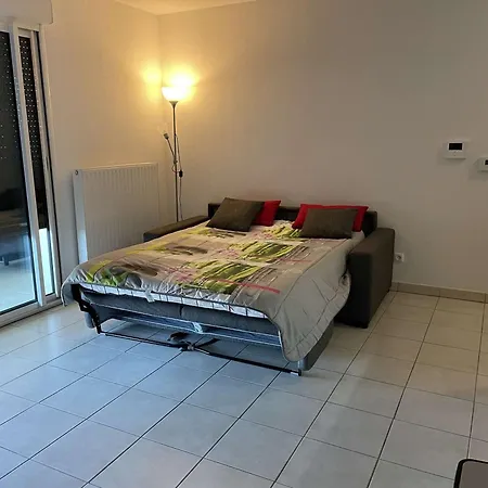 Neuf Avec Terrasse Proche Et Centre, Parking Prive Inclus - Fr-1-250-185 Apartment
