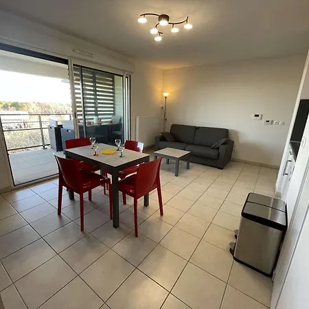 Neuf Avec Terrasse Proche Et Centre, Parking Prive Inclus - Fr-1-250-185 Apartment *