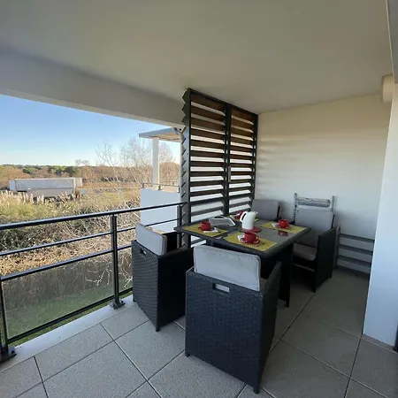 Neuf Avec Terrasse Proche Et Centre, Parking Prive Inclus - Fr-1-250-185 *