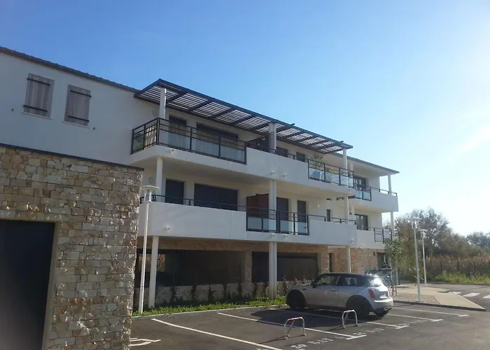 Daire Neuf Avec Terrasse Proche Et Centre, Parking Prive Inclus - Fr-1-250-185 Le Grau-du-Roi