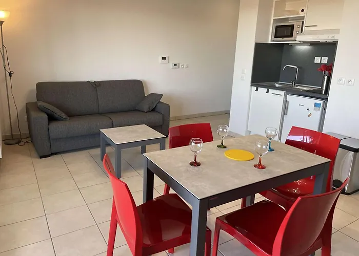Neuf Avec Terrasse Proche Et Centre, Parking Prive Inclus - Fr-1-250-185 Daire