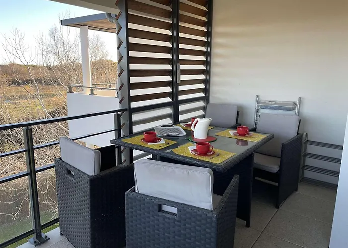 Neuf Avec Terrasse Proche Et Centre, Parking Prive Inclus - Fr-1-250-185 Daire