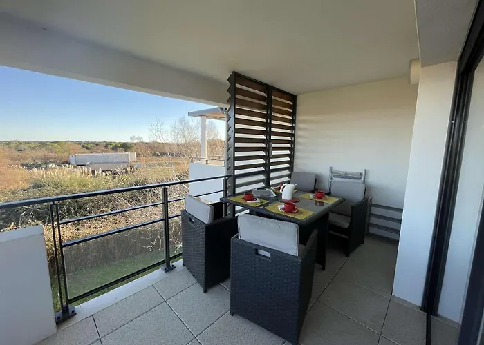 Neuf Avec Terrasse Proche Et Centre, Parking Prive Inclus - Fr-1-250-185 *